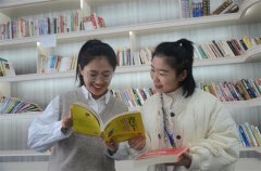 書(shū)香三八  滋潤(rùn)心田